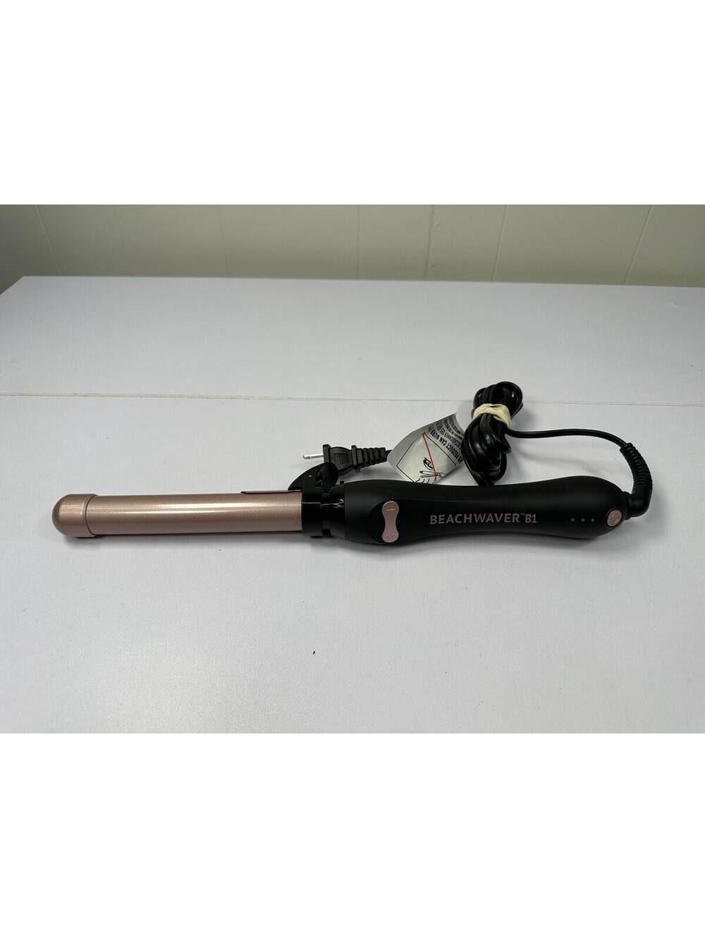 Beachwaver B1 Midnight RoseLimited Edition Rotating Curling Iron - Black/Rose